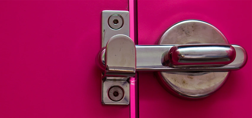 Childproof Gate Lock in Capitola, California