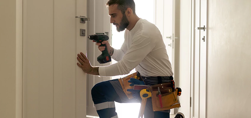 Mailbox Lock Installation Expert in Capitola, California
